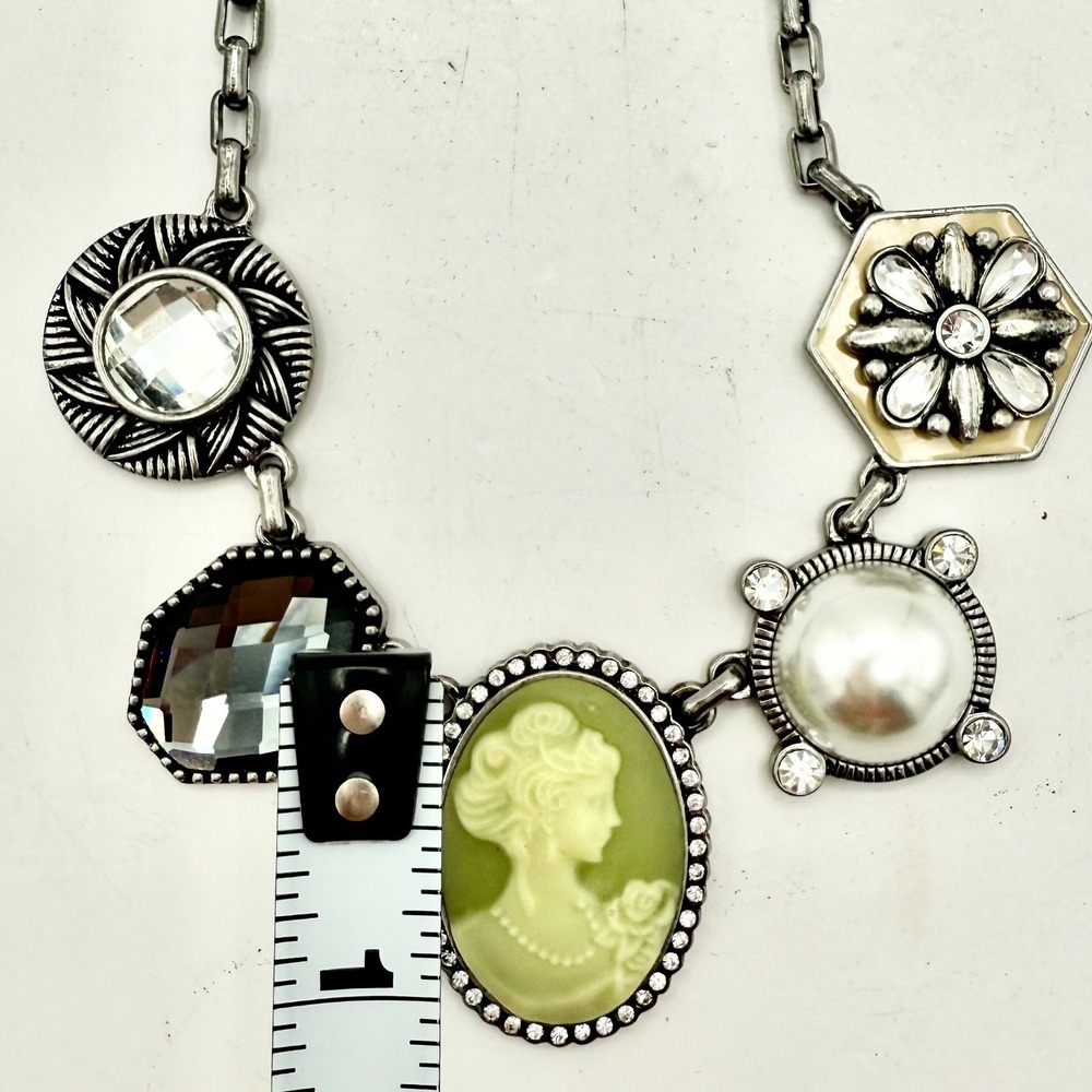Retirired Lia Sophia Nostalgia Necklace Cameo Crystal Pearl 15–19" Vintage Look - Picture 4 of 9